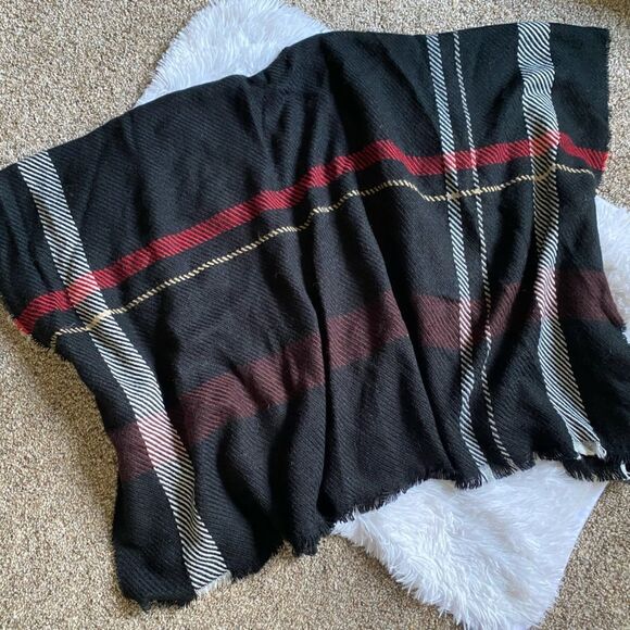 V. Fraas Open Front Sweater Poncho NEW - Picture 3 of 7